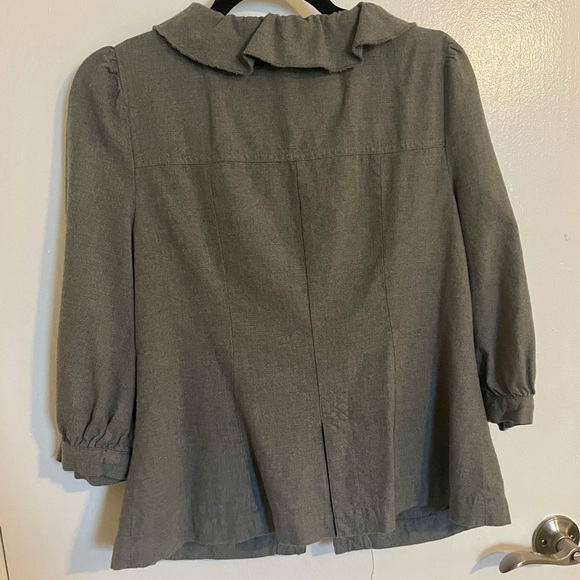 NEW Grey Ruffled Light-Weight Jacket NEVER WORN - Picture 2 of 3